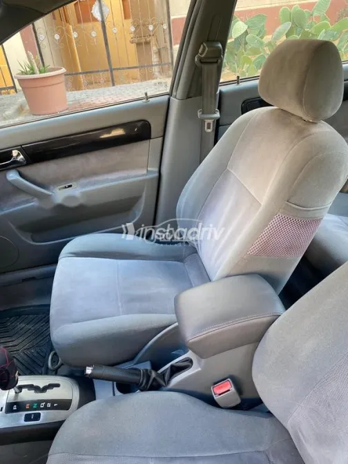 شيفروليه أوبترا 2008 أسود مستعملة للبيع - 9