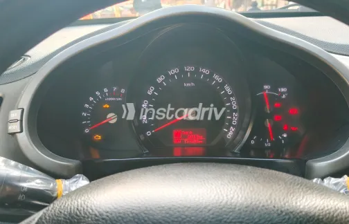 كيا سبورتاج 2015 أبيض مستعملة للبيع - 2