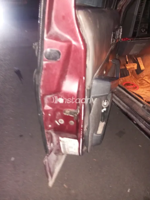 Jeep Cherokee 1995 White Used for Sale - 6