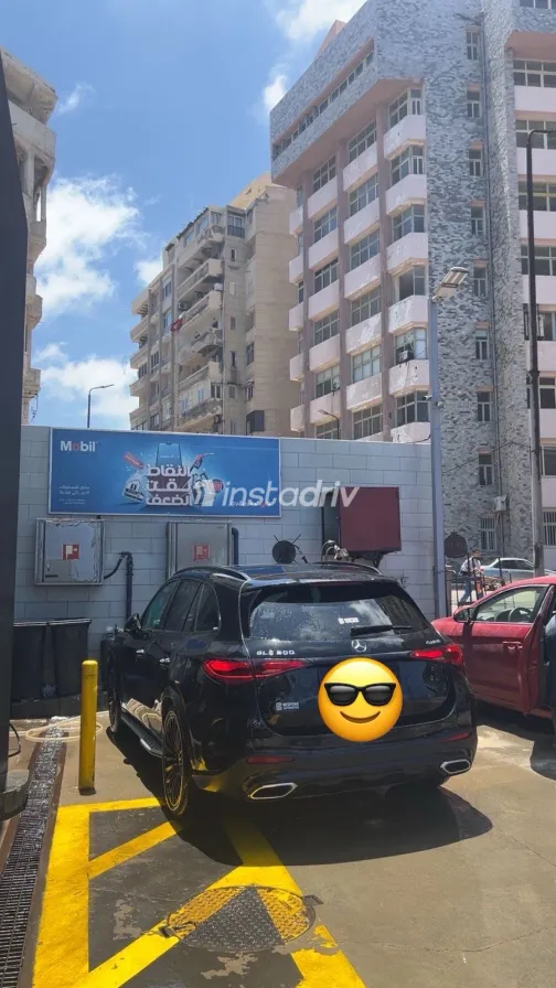 Mercedes GLC 300 2023 White Used for Sale - 4