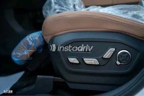 هيونداي سانتافى 2025 أبيض مستعملة للبيع - 9