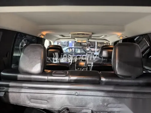 جيب شيروكي 2012 أسود مستعملة للبيع - 9