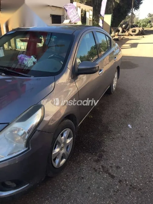 Nissan Sunny 2019 Gray Used for Sale - 1