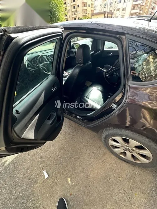 اوبل أسترا 2016 بني جديدة للبيع - 7