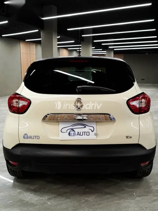 رينو كابتشر 2017 أبيض مستعملة للبيع - 8