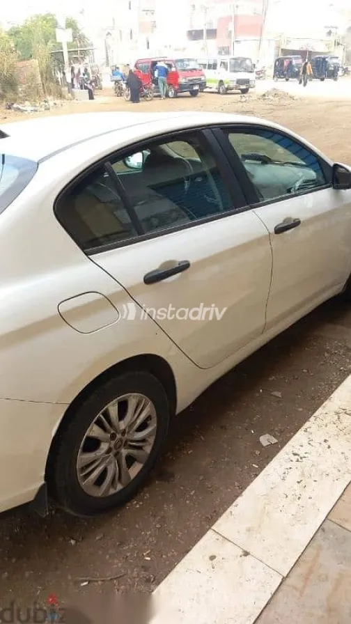 فيات تيبو 2020 أبيض مستعملة للبيع - 2