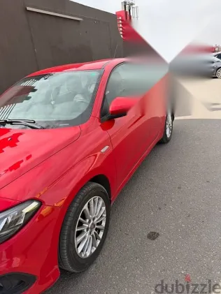 فيات تيبو 2021 أحمر مستعملة للبيع