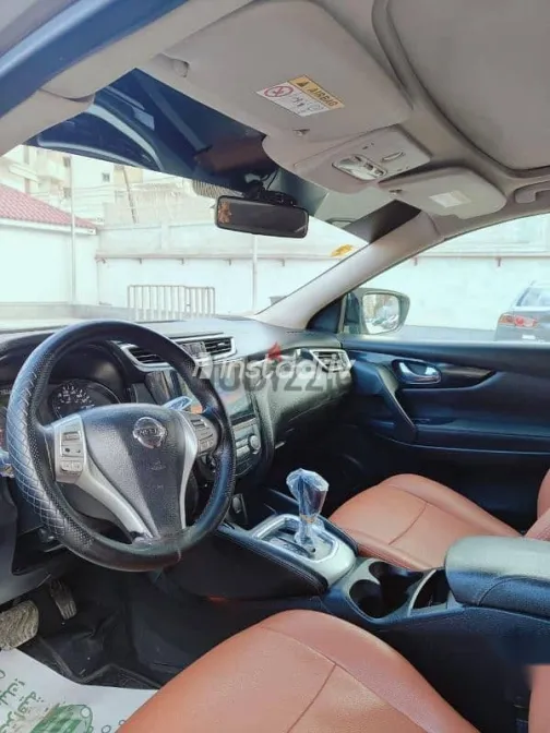 نيسان قشقاي 2017 بني مستعملة للبيع - 6