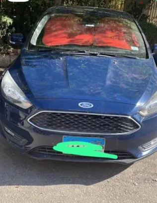 فورد فوكس 2017 أزرق غامق مستعملة للبيع