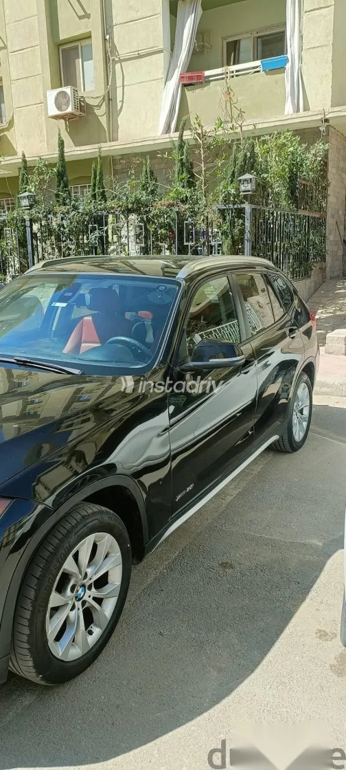 بي ام دبليو X1 2013 أسود مستعملة للبيع - 2
