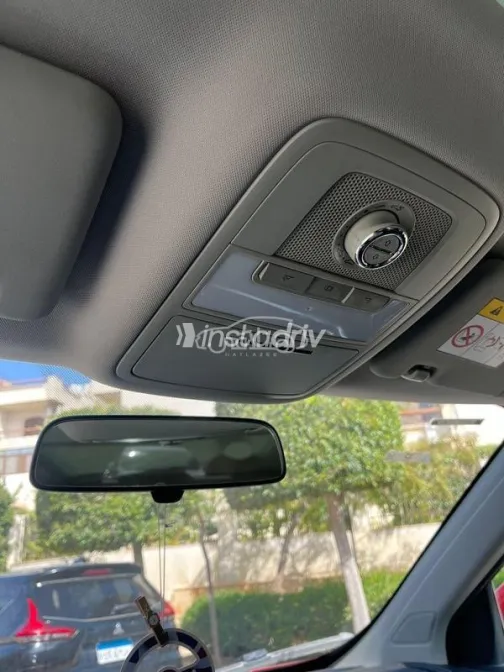 ام جى ار اكس 5 2022 أبيض مستعملة للبيع - 6