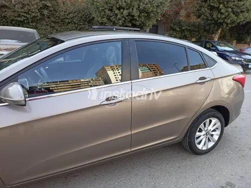 Chery Arrizo 5 2023 Silver Used for Sale - 4