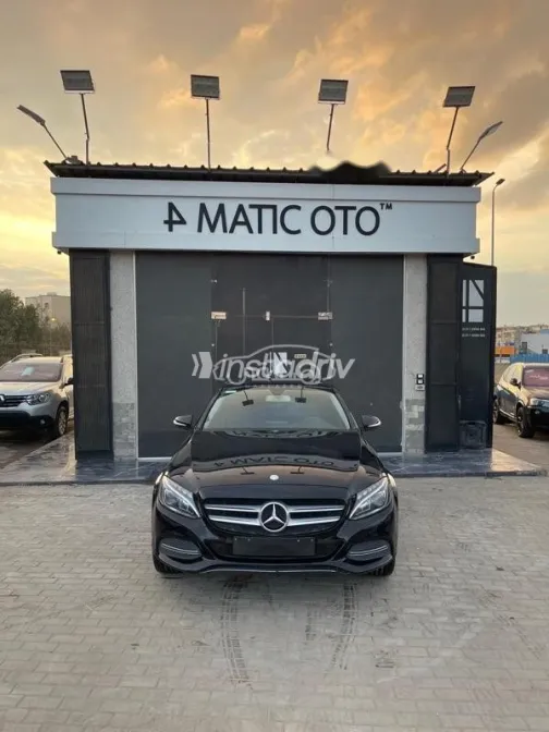 مرسيدس C 180 2015 أسود مستعملة للبيع - 3