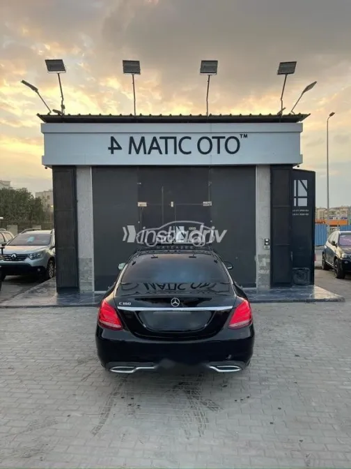 مرسيدس C 180 2015 أسود مستعملة للبيع - 6