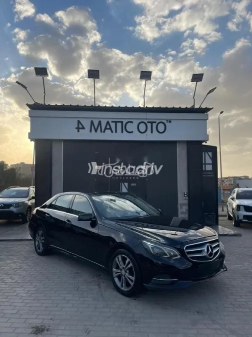 مرسيدس E 180 2016 أسود مستعملة للبيع - 2