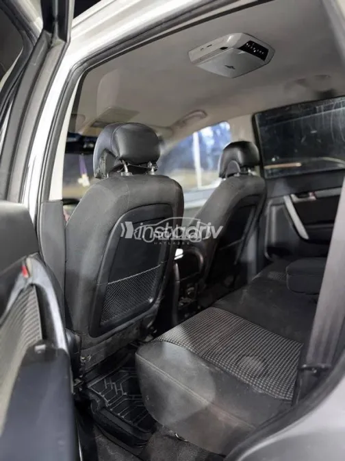 Chevrolet Captiva 2012 Silver Used for Sale - 6