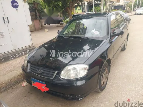 هيونداي فيرنا 2012 أسود مستعملة للبيع - 10
