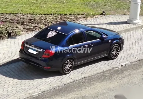 شيرى انفى 2018 أزرق غامق مستعملة للبيع - 1