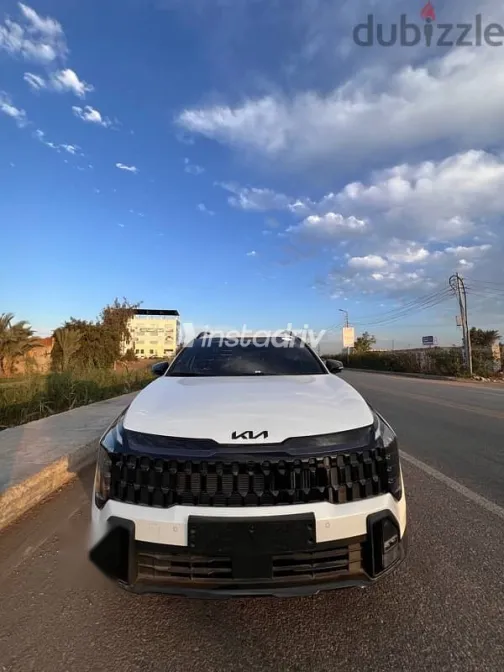 كيا سبورتاج 2025 أبيض مستعملة للبيع - 5