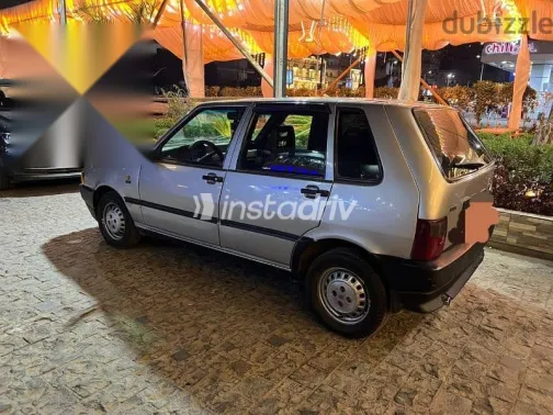 فيات اونو 2000 فضي مستعملة للبيع - 3