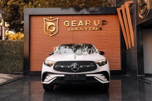 مرسيدس GLC 300 2025 أبيض مستعملة للبيع - 1
