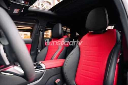 مرسيدس GLC 300 2025 أبيض مستعملة للبيع - 5