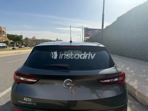اوبل جراند لاند 2021 أبيض مستعملة للبيع - 1