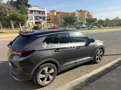 اوبل جراند لاند 2021 أبيض مستعملة للبيع - 2