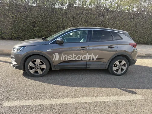 اوبل جراند لاند 2021 أبيض مستعملة للبيع - 3