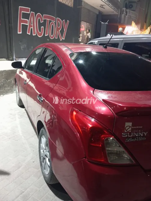 نيسان صنى 2019 أبيض مستعملة للبيع - 6