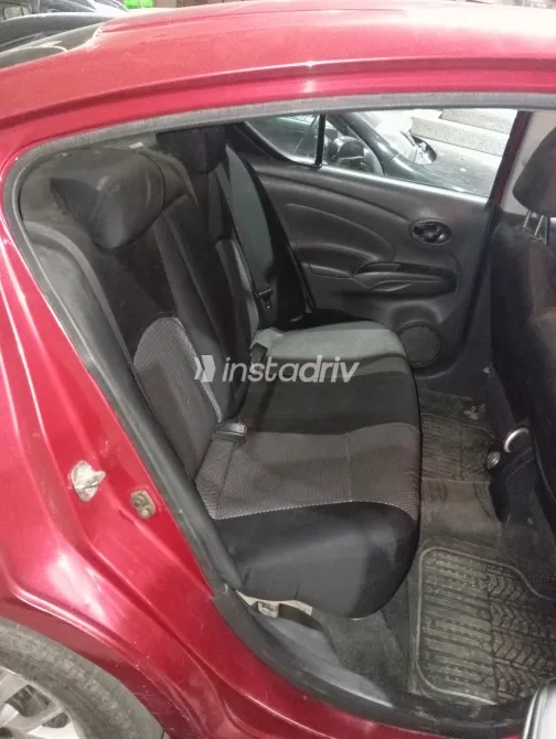 نيسان صنى 2019 أبيض مستعملة للبيع - 8