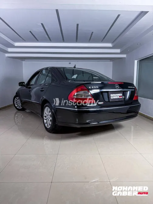 مرسيدس E 200 2007 أبيض مستعملة للبيع - 6