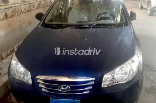 هيونداي إلنترا 2010 أبيض مستعملة للبيع - 4