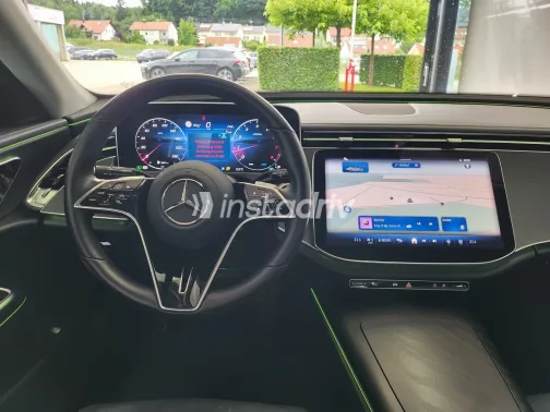 Mercedes E 200 2024 White Used for Sale - 10