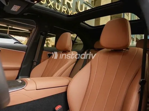 مرسيدس E 200 2025 أبيض مستعملة للبيع - 7