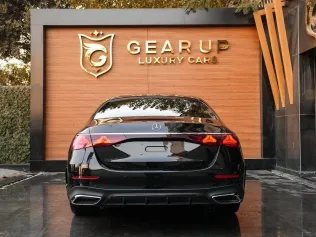 مرسيدس E 200 2025 أبيض مستعملة للبيع