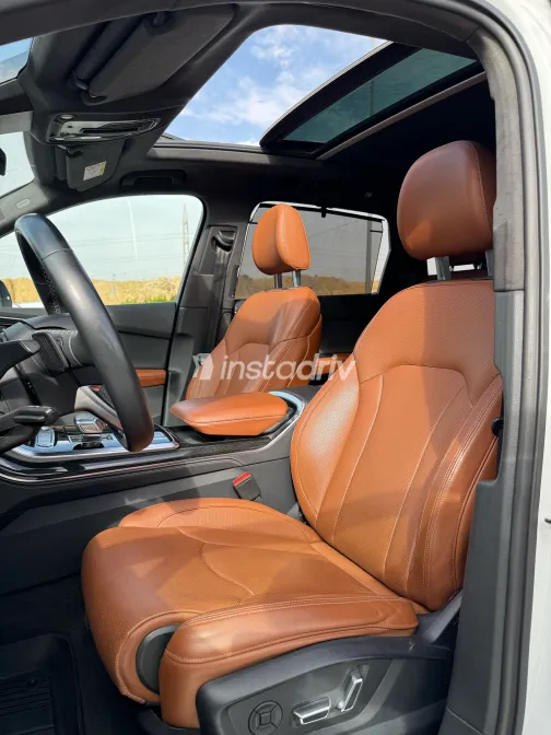 Audi Q7 2024 White Used for Sale - 10