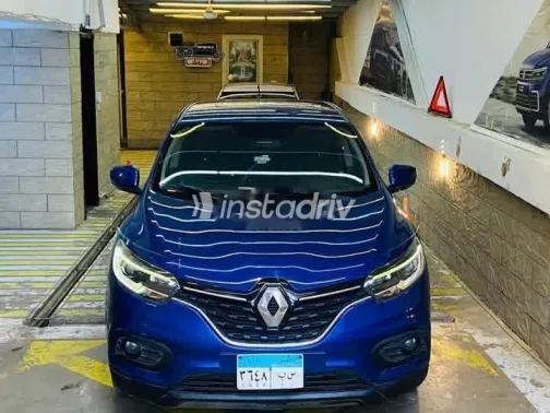 رينو كادجار 2020 أزرق غامق مستعملة للبيع - 1