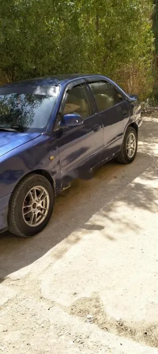 هيونداي اكسنت 2006 أزرق غامق مستعملة للبيع