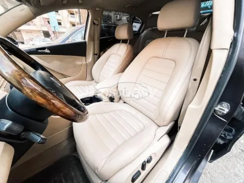 فولكس فاغن باسات 2006 أسود مستعملة للبيع - 6