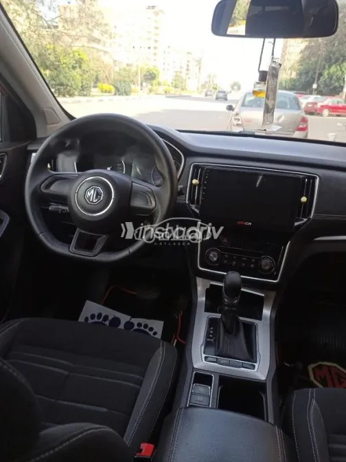 MG Rx5 2019 Dark Red Used for Sale - 9