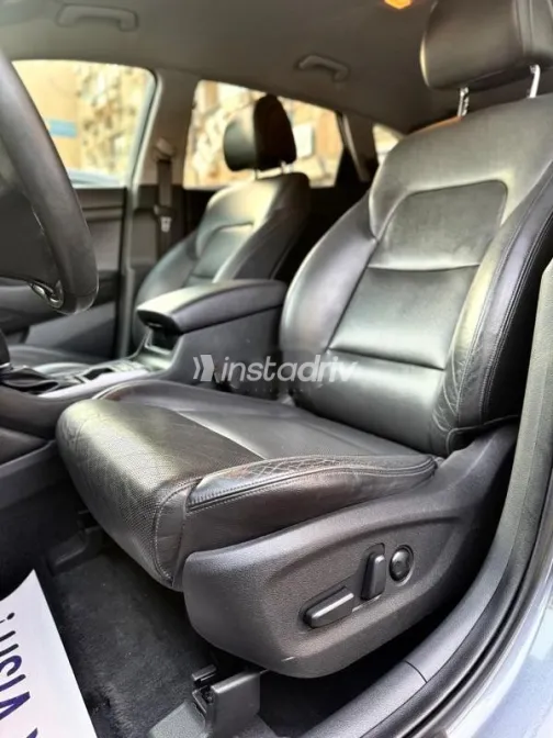 Hyundai Tucson GDI 2017 Gray Used for Sale - 4