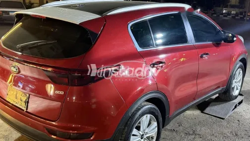 Kia Sportage 2017 Red Used for Sale - 3