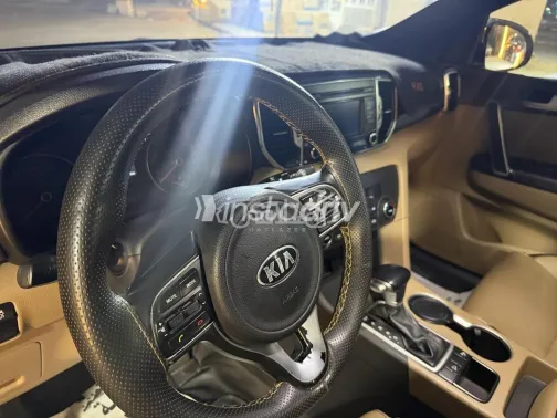 Kia Sportage 2017 Red Used for Sale - 9