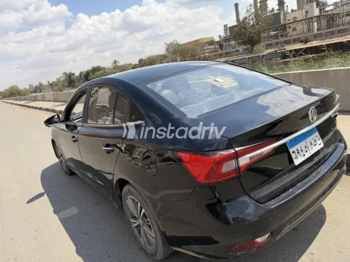 ام جى 5 2020 أبيض مستعملة للبيع - 4