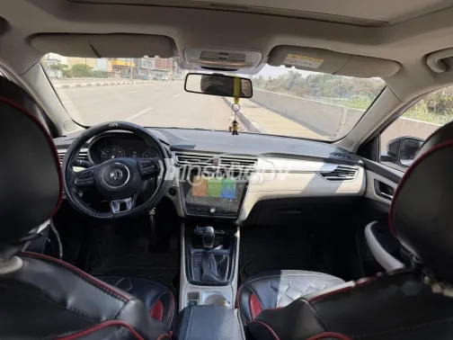 ام جى 5 2020 أبيض مستعملة للبيع - 6