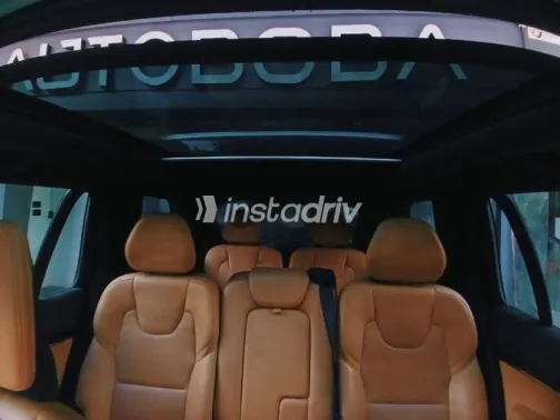 Volvo XC90 2019 Dark Blue Used for Sale - 3