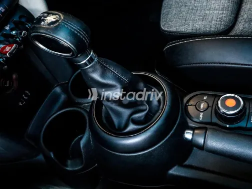 مينى كوبر 2017 فضي مستعملة للبيع - 9