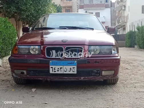 بي ام دبليو 316 1994 أحمر غامق مستعملة للبيع - 1