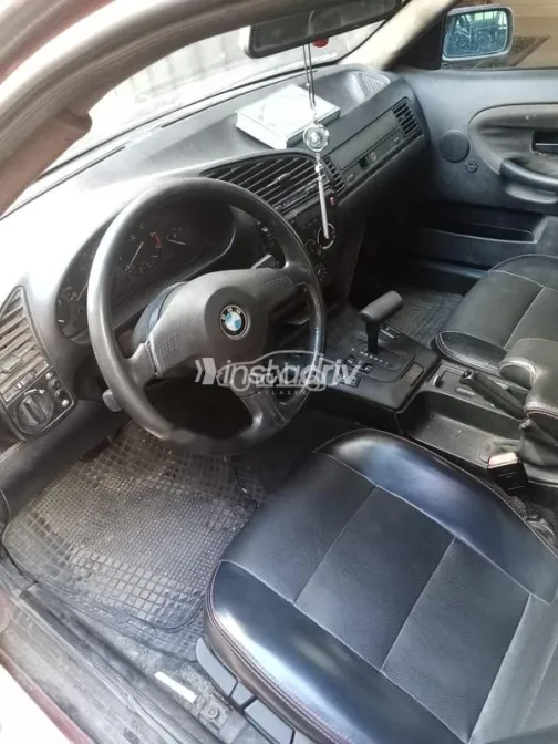بي ام دبليو 316 1994 أحمر غامق مستعملة للبيع - 6